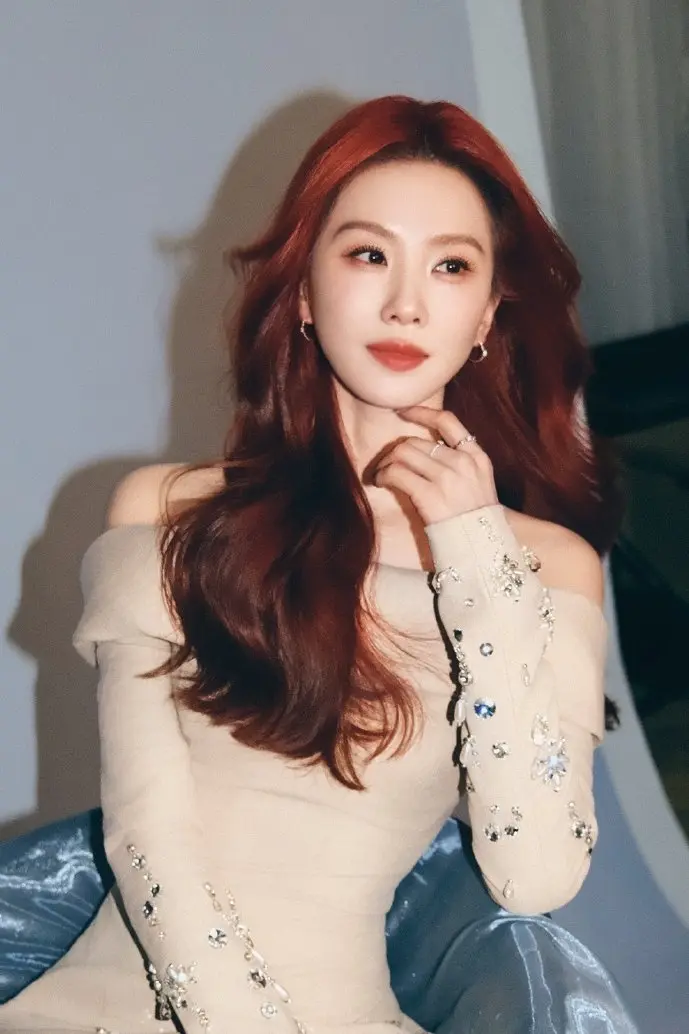 数据增长曲线图